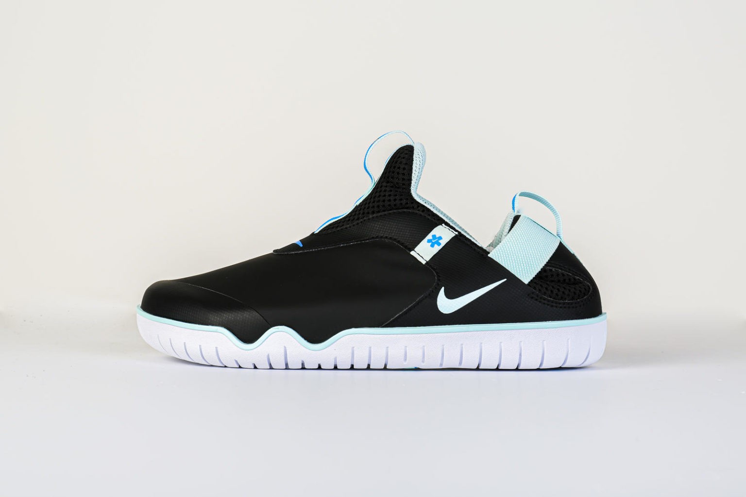 Nike Air Zoom Pulse Noir/Turquoise menthe/Blanc/Bleu hÃ©ros - Baskets Femme Nike - Iziva.com