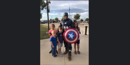 Cop Dresses Up As Captain America To Put Smiles On Children’s Faces