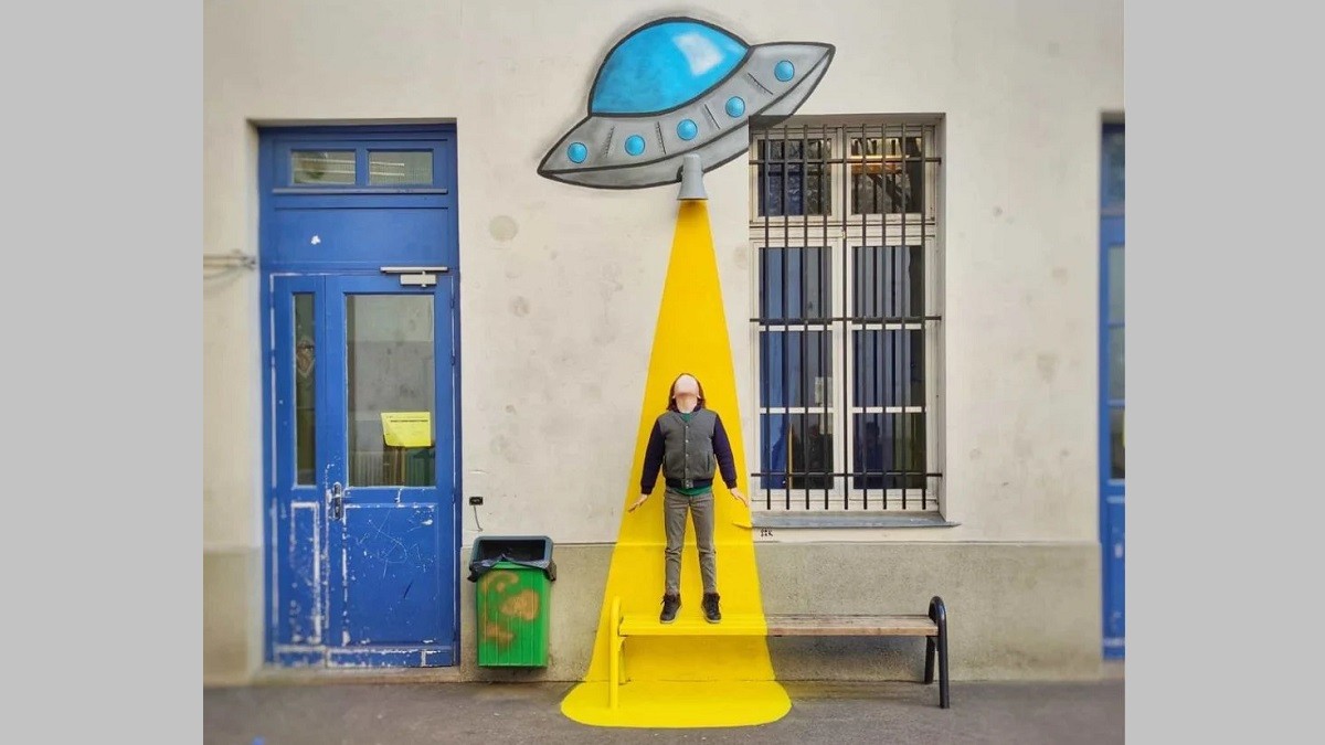 Artist Brightens Up the City with Wonderful Cartoons