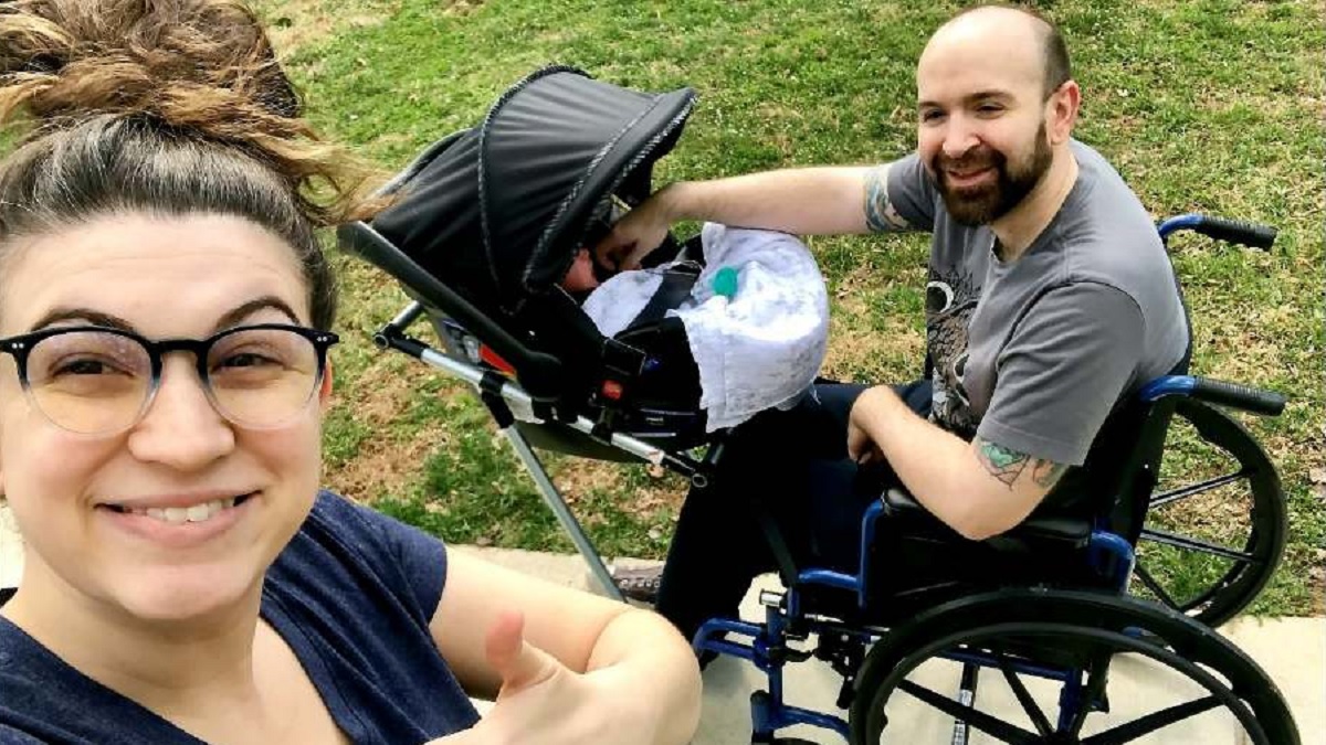 Students Customized a Baby Stroller for Dad in a Wheelchair