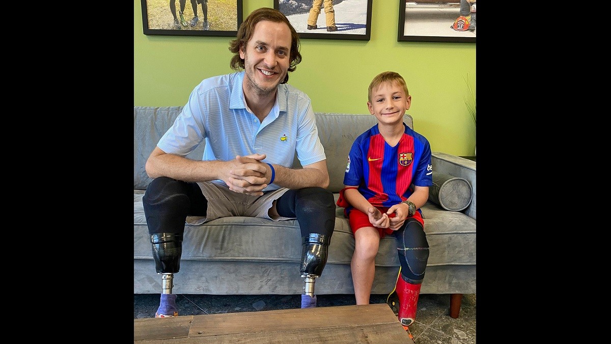 Man who Lost Both Legs Helps Kids Get Expensive Prosthetics