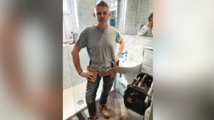 Singing plumber signs record deal after fitting music mogul's bathroom
