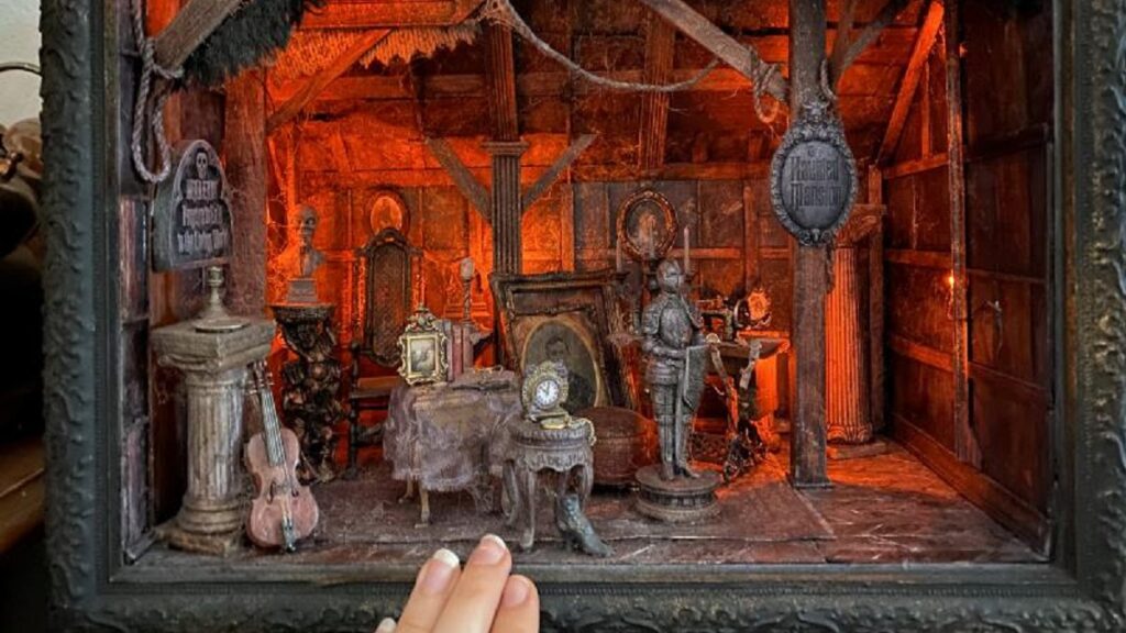 Artist creates magical miniature versions of iconic film sets [Video ...