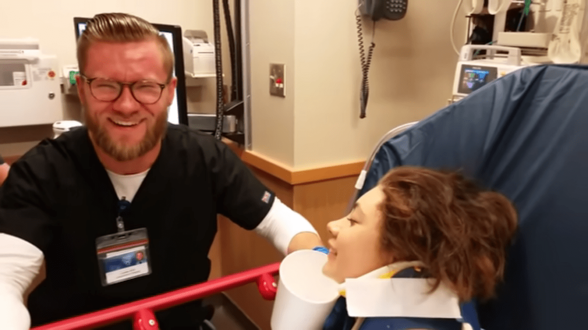 Woman Under Anesthesia Hilariously Confesses Love To Her Nurse [Video ...