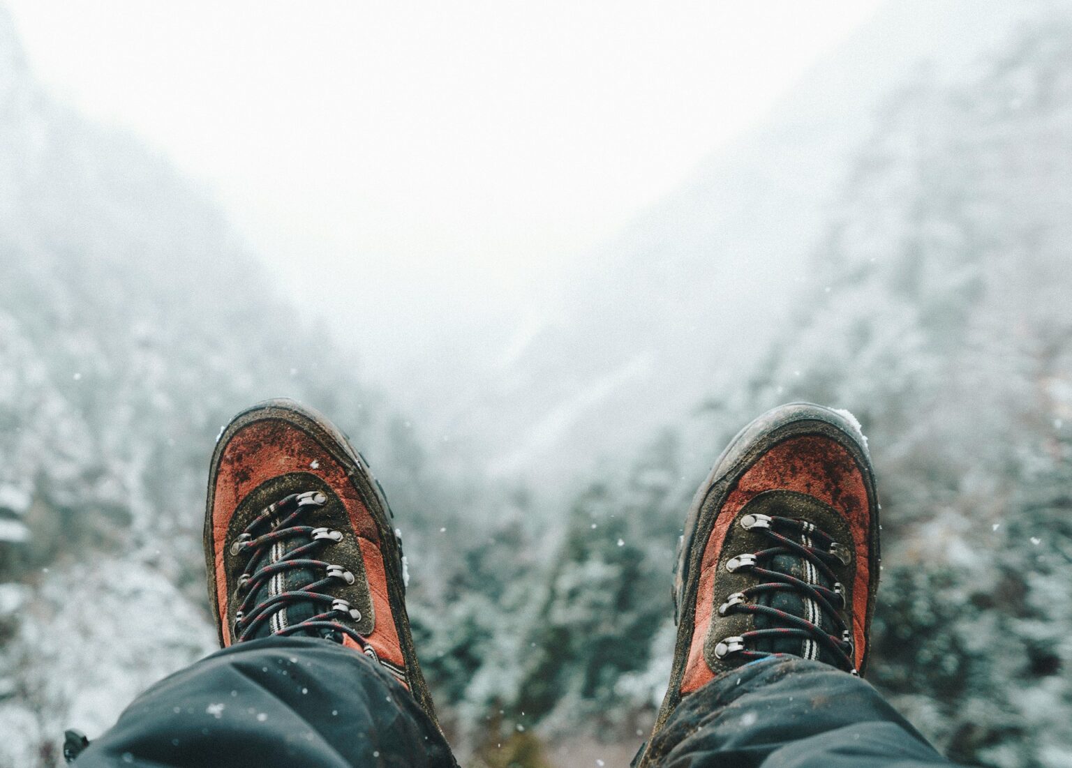 Brave Rescuers Save Stranded Hiker in Daring Snowy Mission - :) Healthy ...