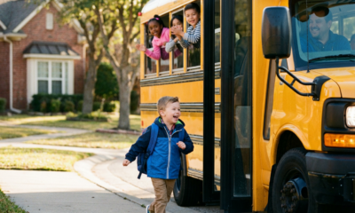 Something Adorable Happens on This Bus Ride Every Day